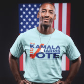 Kamala Harris T-Shirtの投票 Tシャツ