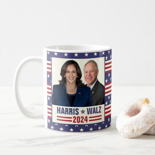 Kamala Harris Tim Walz 2024大統領副社長の写真 コーヒーマグカップ (ドーナツ)