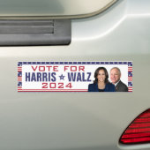 Kamala Harris Tim Walz 2024大統領副社長の写真 バンパーステッカー (車上)