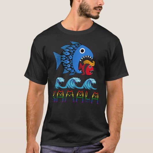 Kamala Over Trump Blue Wave Big Fish Eats Small Fi Tシャツ (正面)