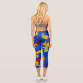Kansas Blue Red Yellow Vibrant Camo Pattern カプリレギンス (裏面)
