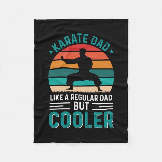 Karate Dad フリースブランケット (正面)