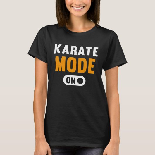 Karate Mode on Tシャツ (正面)