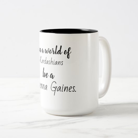 kardashiansの世界でgainesあって下さい ツートーンマグカップ (正面右)