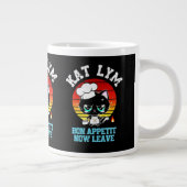 Kat Lym Sarcastic Chef Cat - Bon Appetit Now Leave ジャンボコーヒーマグカップ (右)