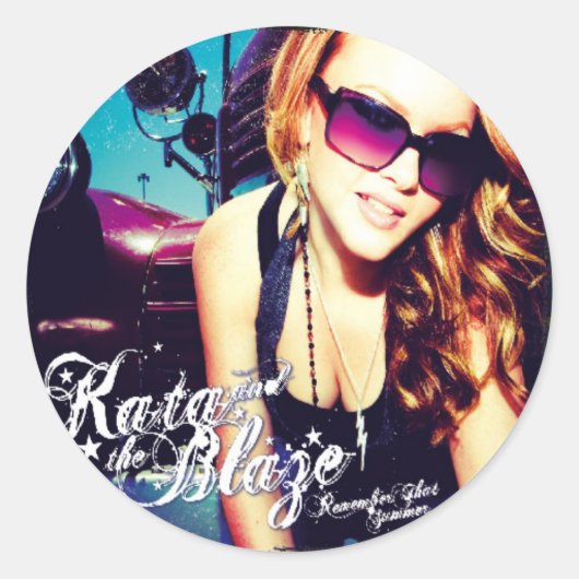 Kata & The Blaze – 夏のステッカーを思い出す ラウンドシール (正面)