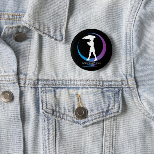Katie Keller-Nieman Logo Branded Button 缶バッジ (インサイチュ)