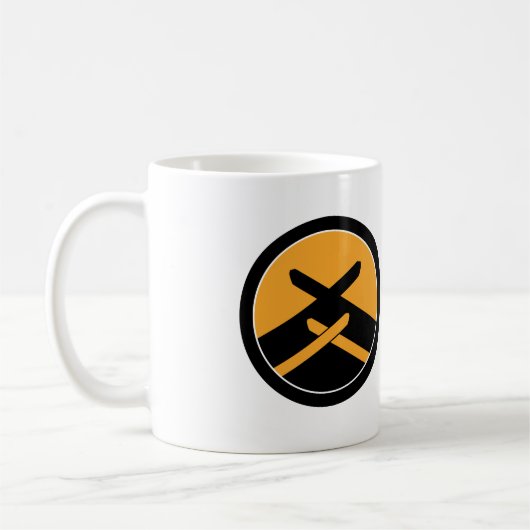 Katoriの重要なマグ コーヒーマグカップ (左)