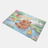 Kawaii capy in a pond ドアマット (アングル)