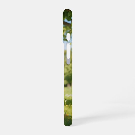 Kawaii Cat on Swing Phone Case iPhone 16ケース (左側面)