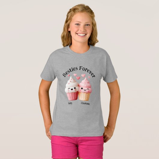 Kawaii Cupcake Besties with Hearts Tシャツ (正面フル)