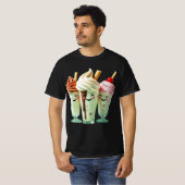 Kawaii Ice Cream Trio Cute Dessert Characters Tシャツ (正面フル)