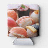 Kawaii Nigiri Vibes – So Cute, So Chill 缶クーラー (裏面)