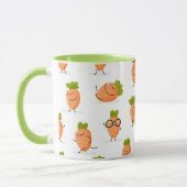 Kawaii pattern of fun carrots マグカップ (左)