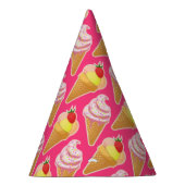 Kawaii pink pattern with strawberry ice cream パーティーハット (右)