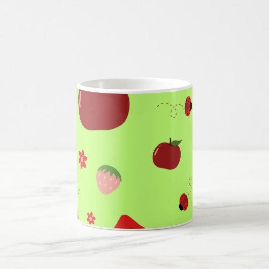 Kawaii Red Fruits Pattern in Lime Green コーヒーマグカップ (中央)