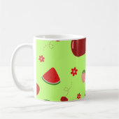 Kawaii Red Fruits Pattern in Lime Green コーヒーマグカップ (左)
