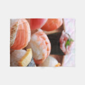 Kawaii Sushi Delight – Fleece Blanket フリースブランケット (正面(横))