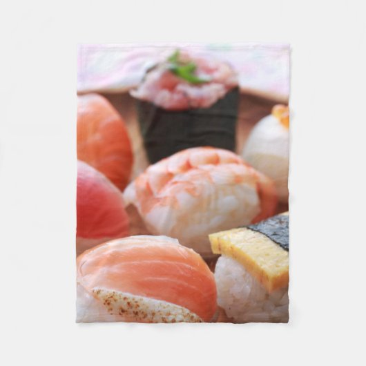 Kawaii Sushi Delight – Fleece Blanket フリースブランケット (正面)