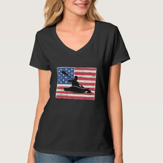Kayak for men gift kayaking american flag patrioti tシャツ (正面)