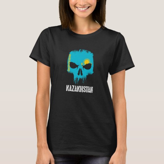 Kazakhstan Flag Skull Kazakh Pride Patriotic Tシャツ (正面)