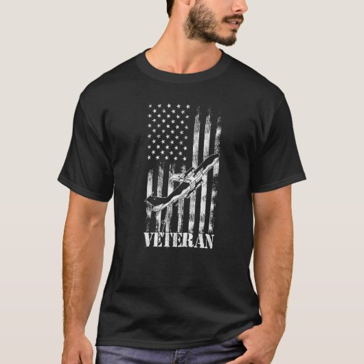 KC135ストラトタンカー退役軍人USAF航空 Tシャツ (正面)