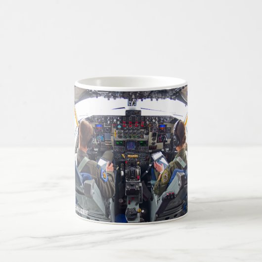 KC-135Rストラトタンカー操縦機 コーヒーマグカップ (中央)