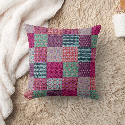 KCSによるファンキーなパターンパッチワークキルトの枕 クッション (ブランケット)