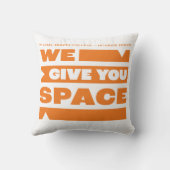 Kean MGC Interior Design クッション (裏面)