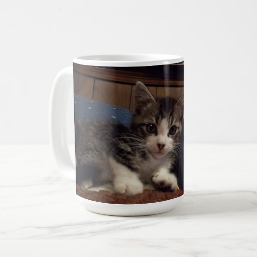 Keeno on the Couch Mug コーヒーマグカップ (正面左)