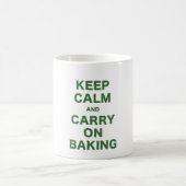 Keep Calm and Carry Onのベーキング コーヒーマグカップ (中央)