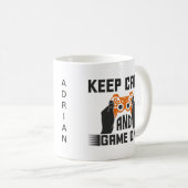 Keep Calm and Game On タイポグラフィ ゲーミング コーヒーマグカップ (正面右)