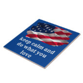 keep calm quote and vibrant american flag タイル (側面)