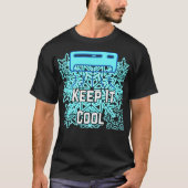 Keep It Cool Aesthetic Typography Design | Chill V Tシャツ (正面)