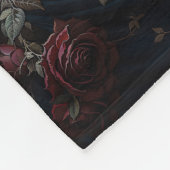 Keeper of Sacred Flow Goddess Kali フリースブランケット (角)