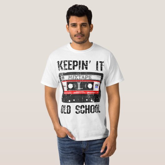 Keepin It Old School 80s and 90s Hip Hop  Tシャツ (正面フル)