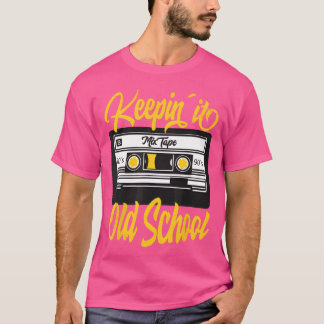 Keeping it Old School Retro Vintage 80s 90s Casset Tシャツ