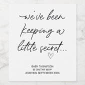 Keeping Little Secret Baby Pregnancy Announcement  ワインラベル (シングルラベル)