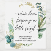 Keeping Little Secret Baby Pregnancy Announcement ワインラベル (シングルラベル)