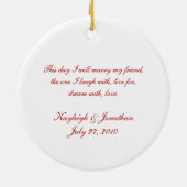 Keepsakを結婚するオーナメントの赤いハートの黒の渦巻 セラミックオーナメント (裏面)