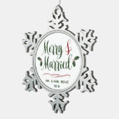 Keepsakeメリーで及び結婚したな初めてのクリスマス氏及び夫人 スノーフレークピューターオーナメント (右)