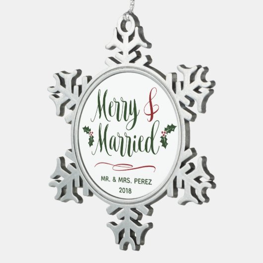 Keepsakeメリーで及び結婚したな初めてのクリスマス氏及び夫人 スノーフレークピューターオーナメント (右)