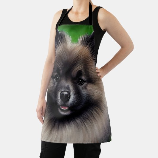 Keeshond Dog in St. Patrick's Day Dress エプロン (インサイチュ)