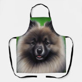 Keeshond Dog in St. Patrick's Day Dress エプロン (正面)