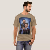 Kelce and Mahomes Stepbrothers retro Tシャツ (正面フル)