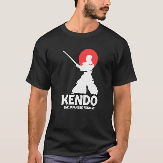 Kendo The Japanese Fencing Swordfighter Martial Sh Tシャツ (正面)