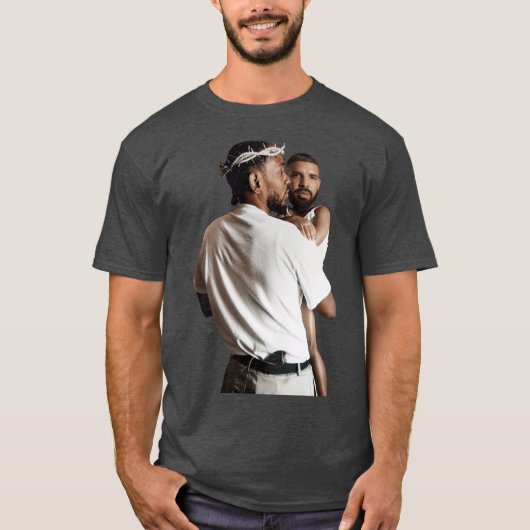 Kendrick LamarがBAのギフトを持っている Tシャツ (正面)