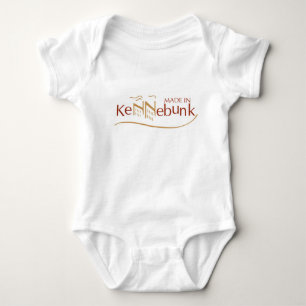 Kennebunkでなされる服装- ベビーボディスーツ