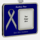 Kenneth YoncichによるグレースタンダードリボンTmpl (H-O) シルバープレートフレームオーナメント (右)