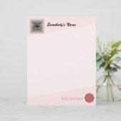 Kenneth Yoncichによるピンクの花のリボン (スタンド正面)